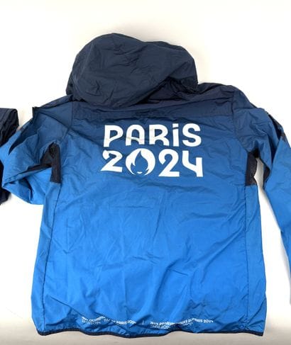 Jeux Olympiques / Paris 2024 / Tenues officielles...