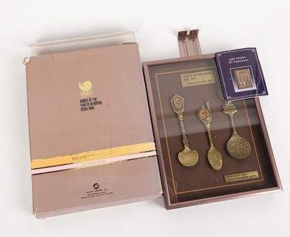 Jeux Olympiques / Séoul 1988 / Souvenirs
Lot...