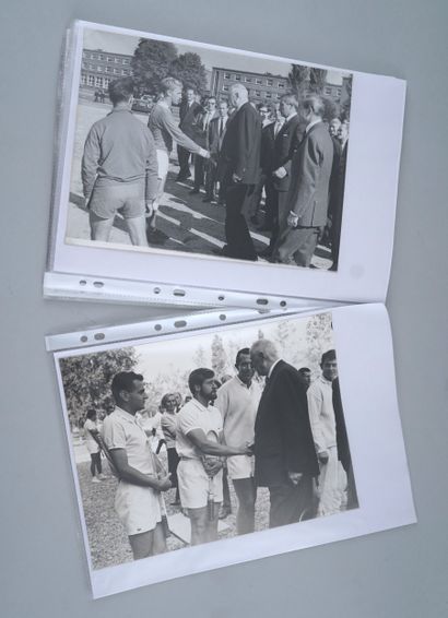 Omnisport / INS / de Gaulle / Herzog
Reportage...