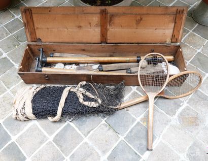 Tennis / Plein air / Matériel ancien
Coffret...