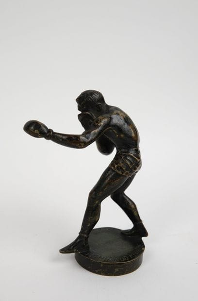 Boxe / Automobile / Carpentier / Mascotte
Maurice...