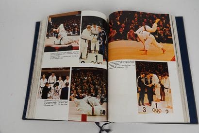 Jeux Olympiques / Tokyo 1964 
RAPPORT OFFICIEL...
