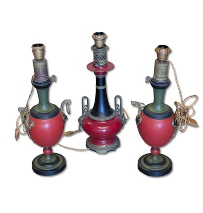 Set of three Regule-style kerosene lamps...