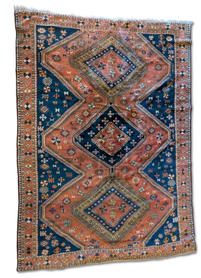 Large Oriental rug
290 x 210 cm
Signs of...