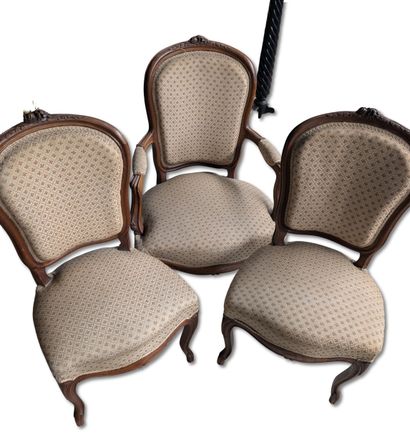 Cabriolet armchair and two chairs
Carved...
