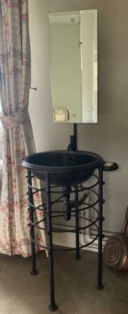 Philippe Starck (né en 1949)
Lavabo modèle...