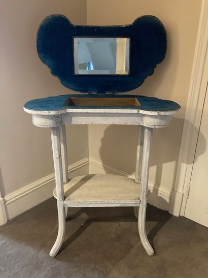 Coiffeuse en bois peint avec son miroir interieur

LE...