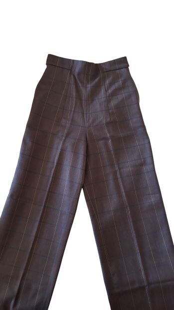 CHLOÉ
Ensemble en laine comprenant une veste...