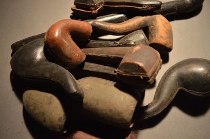 Fort lot de pièces détachées comprenant tuyaux...