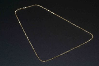 COLLIER en or jaune 

Poids 10 g

L 50 c...