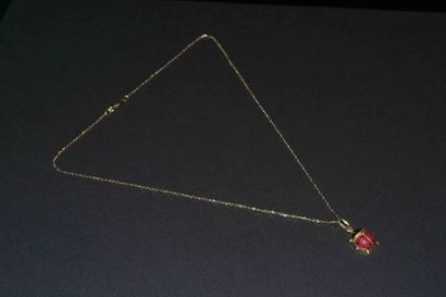 COLLIER en or jaune et son PENDENTIF COCCINELLE...