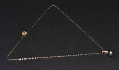 COLLIER en or jaune et son PENDENTIF PERLE...