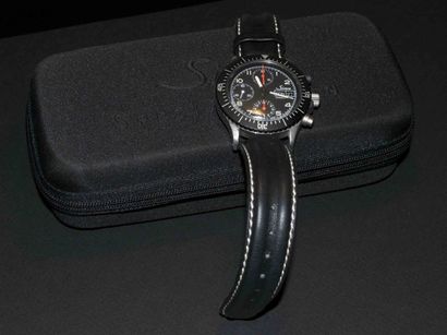 SINN, modèle 256

Montre-bracelet chronographe...
