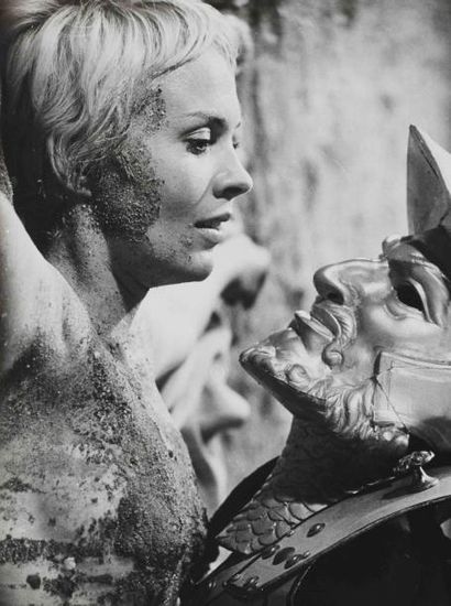 ANONYME
Jean SEBERG dans 