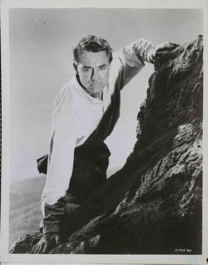 ANONYME Cary
GRANT dans la mort aux trousses...