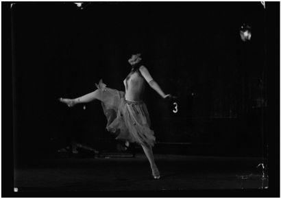 RAYMOND VOINQUEL



Isa danse, les Amants...