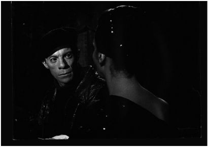 RAYMOND VOINQUEL



Discussion entre un homme...