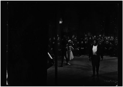 RAYMOND VOINQUEL



Spectacle en extérieur...