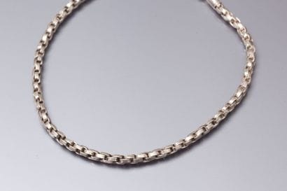 Collier en argent maille fantaisie.
Poids:...