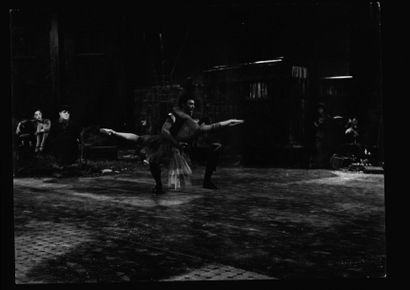 RAYMOND VOINQUEL



Scène de danse, les Amants...