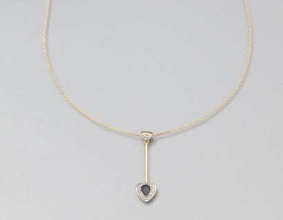 Pendentif cúur en or jaune 750 millièmes...