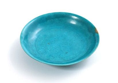 Coupe

Porcelaine a? couverte turquoise Marque...