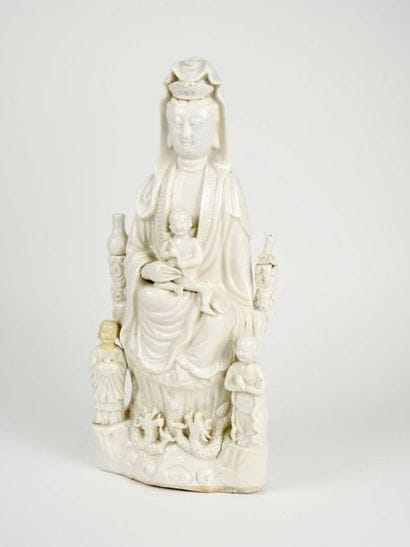 Grand sujet en porcelaine blanc de Chine...