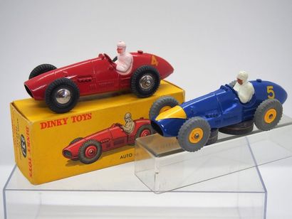

Dinky-Toys – métal – 1/43e : Lot (2 pièces)...