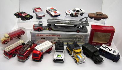 Lot (14 pièces) comprenant :

CURIOSITÉ (France)...
