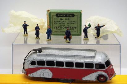 

Dinky-Toys – métal - 1/43e (2) : 



Lot...