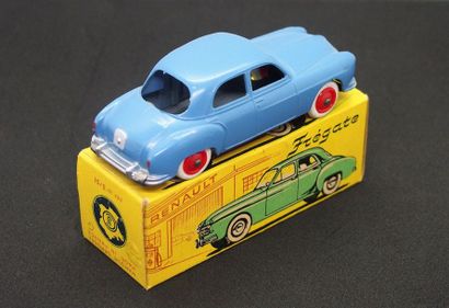 

CIJ – France – métal – 1/43e (1) 



#...