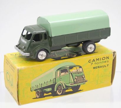 

# 3/25 – Camion Renault 7 tonnes

1ere...