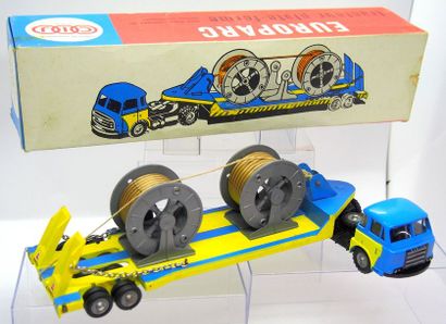 

CIJ – France – métal – 1/43e (1) 



Deuxième...