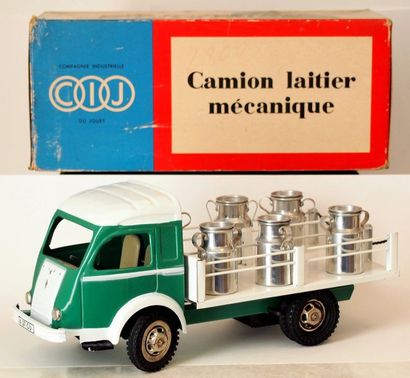 

CIJ – France – tôle– 1/10e (1) 



Rare !

#...