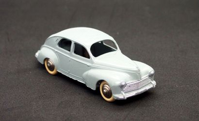 

Dinky-Toys – France - métal – 1/43e et...