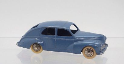 

Dinky-Toys – France - métal – 1/43e (1)...