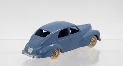 

Dinky-Toys – France - métal – 1/43e (1)...