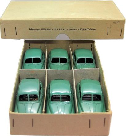 
Dinky-Toys – France - métal – 1/43e (7)

Peu...