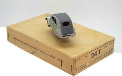 

Dinky-Toys – France - métal – 1/43e (2)...