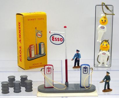 

Dinky-Toys – France - métal – 1/43e (1)...