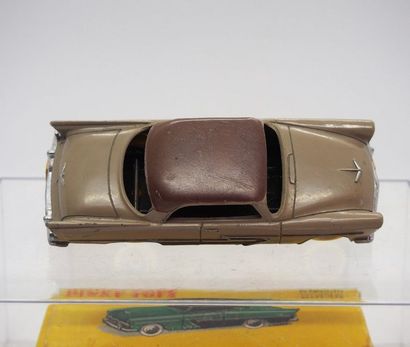 

Dinky-Toys – France - métal – 1/43e (1)...