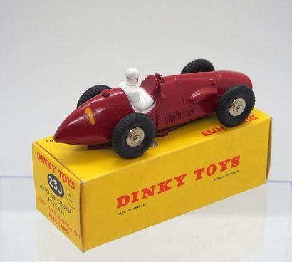 

Dinky-Toys – France - métal – 1/43e (1)...