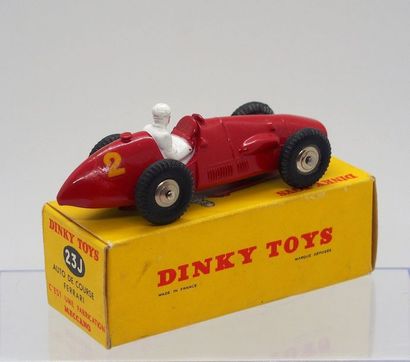 

Dinky-Toys – France - métal – 1/43e (1)...