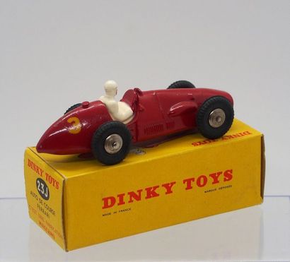 

Dinky-Toys – France - métal – 1/43e (1)...