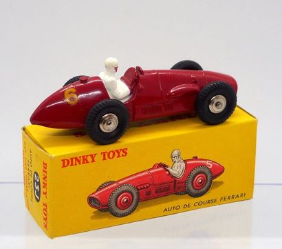 

Dinky-Toys – France - métal – 1/43e (1)...