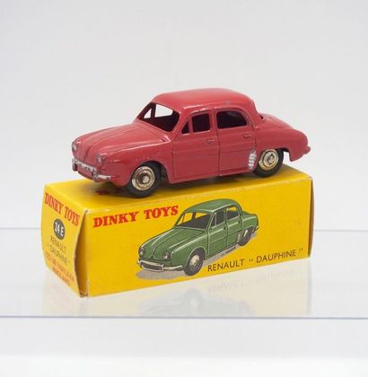 

Dinky-Toys – France - métal – 1/43e (1)...