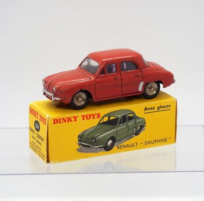 

Dinky-Toys – France - métal – 1/43e (1)...