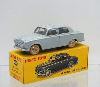 

Dinky-Toys – France - métal – 1/43e (1)...