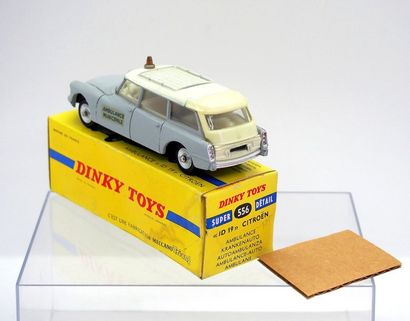 

Dinky-Toys – France - métal – 1/43e (1)...
