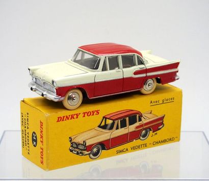 

Dinky-Toys – France - métal – 1/43e (1)...
